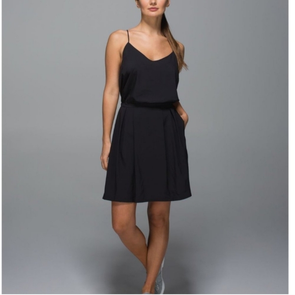 lululemon athletica Dresses & Skirts - Lululemon City Summer Black Dress size 10